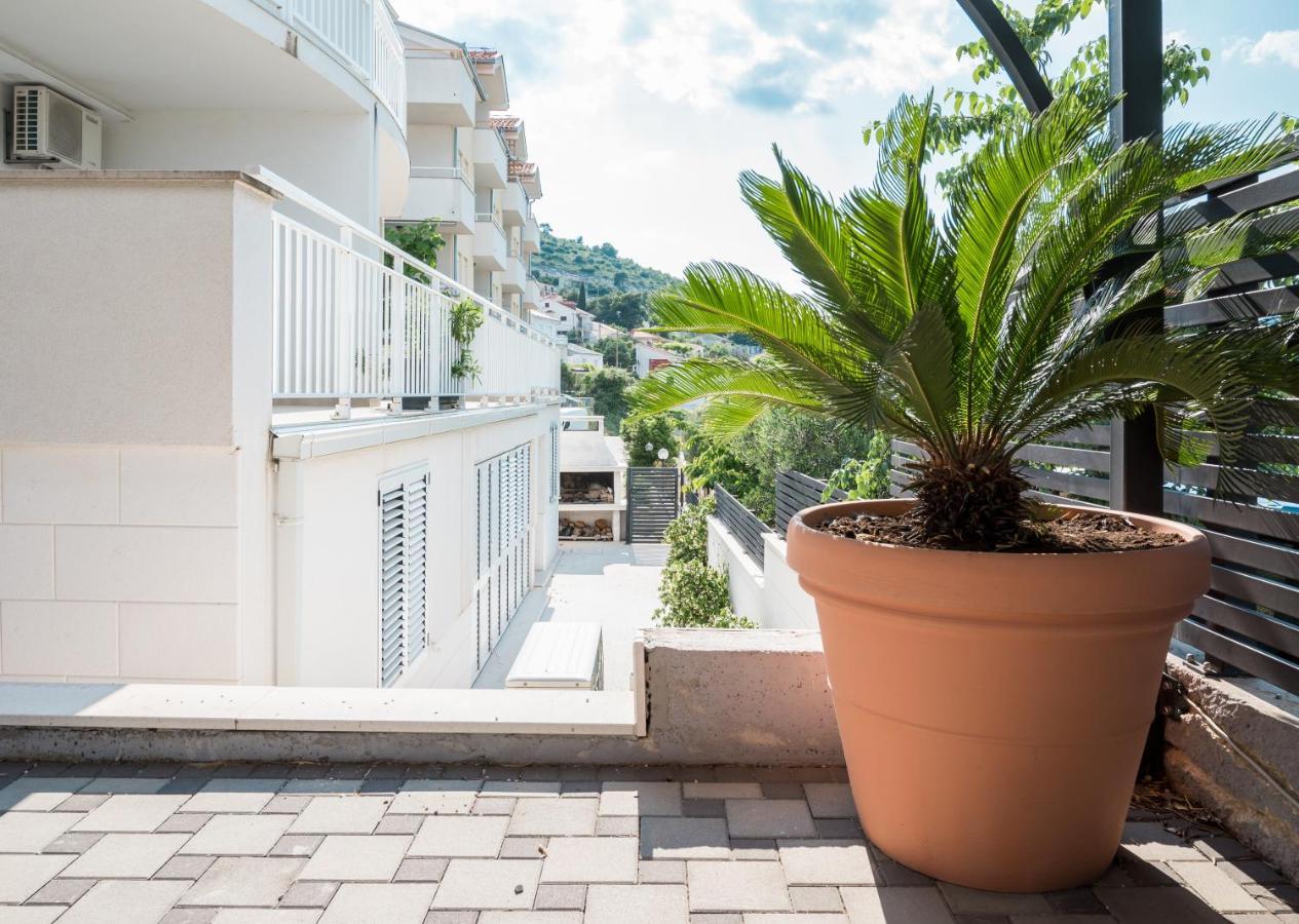 Vdl Apartments Trogir Exteriör bild