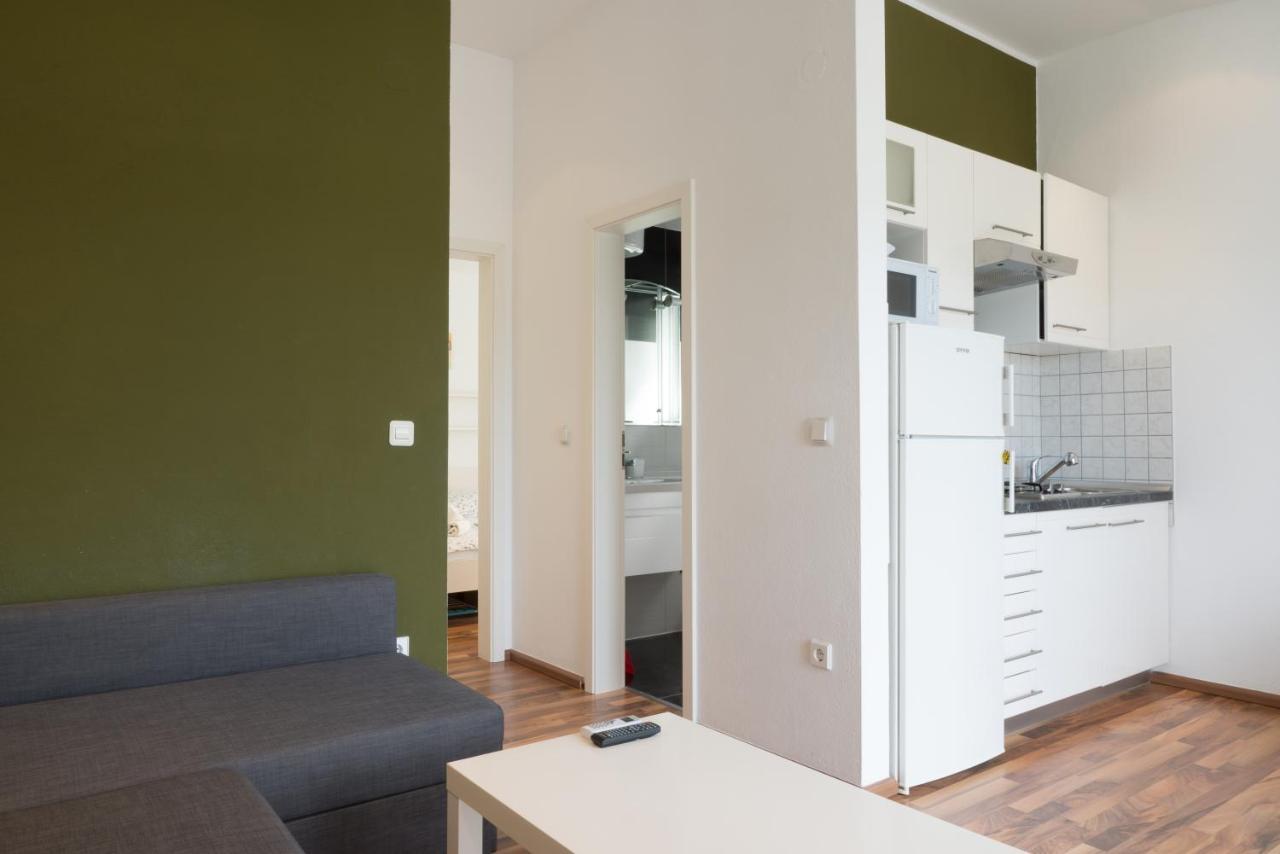 Vdl Apartments Trogir Exteriör bild