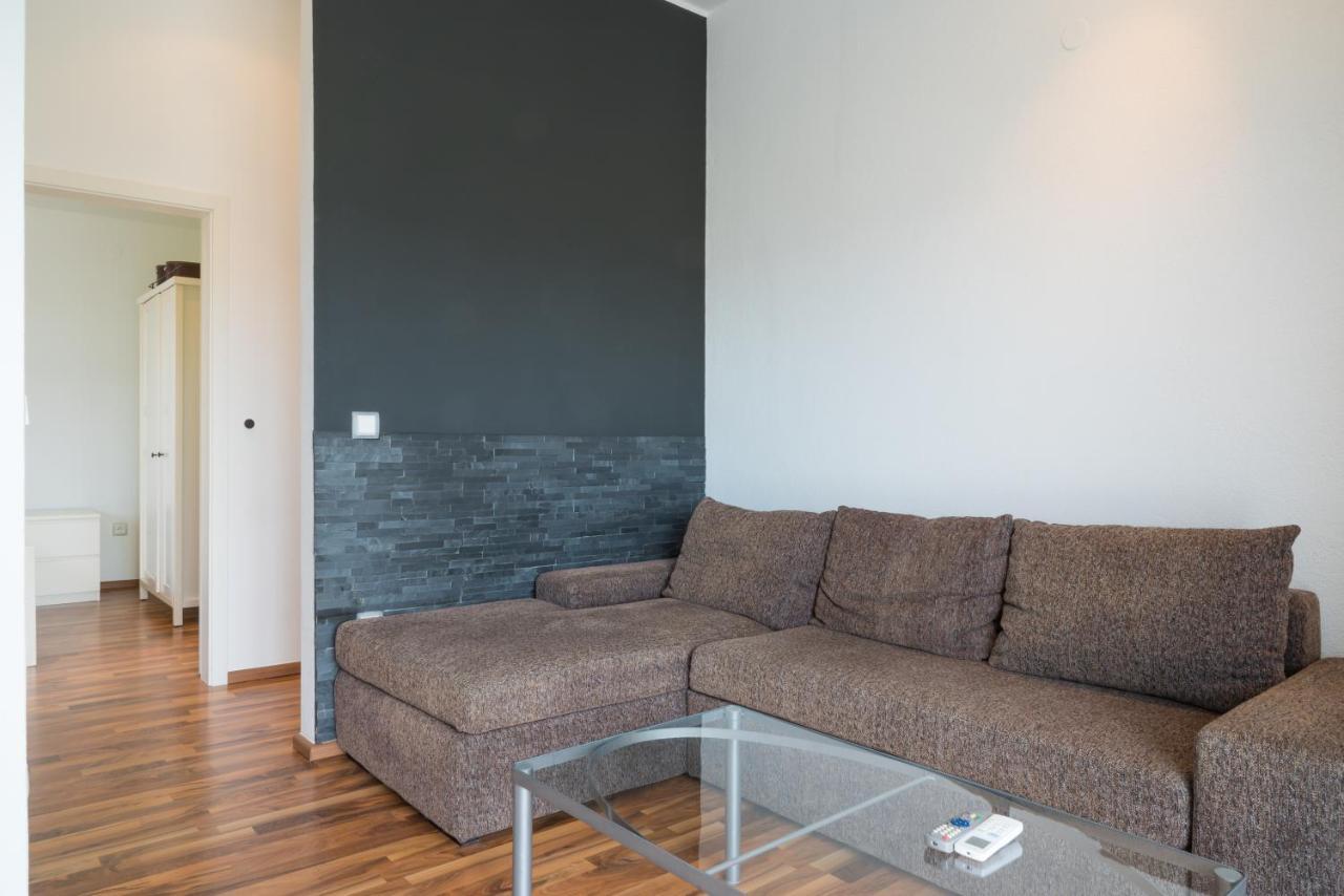 Vdl Apartments Trogir Exteriör bild