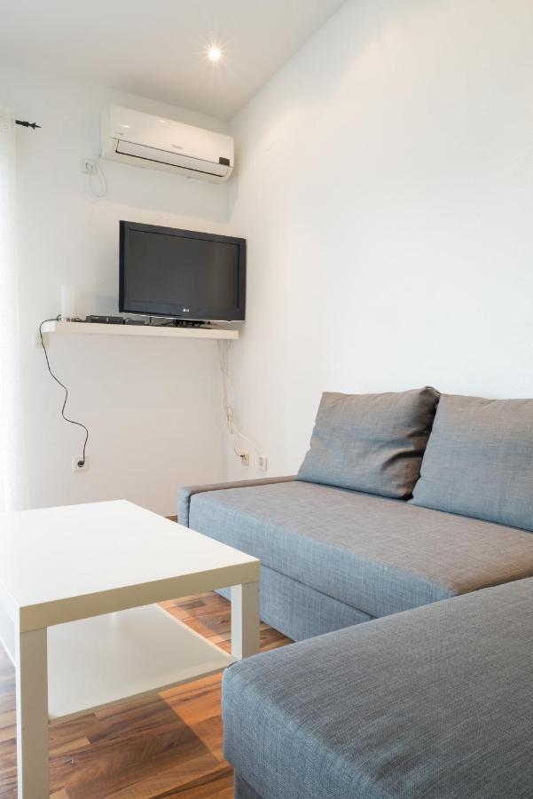 Vdl Apartments Trogir Exteriör bild